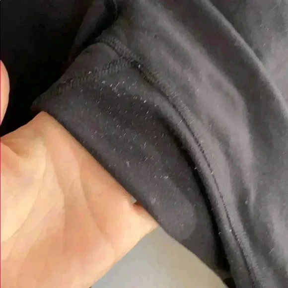 Lululemon crop leggings. Size 8. - Picture 6 of 6